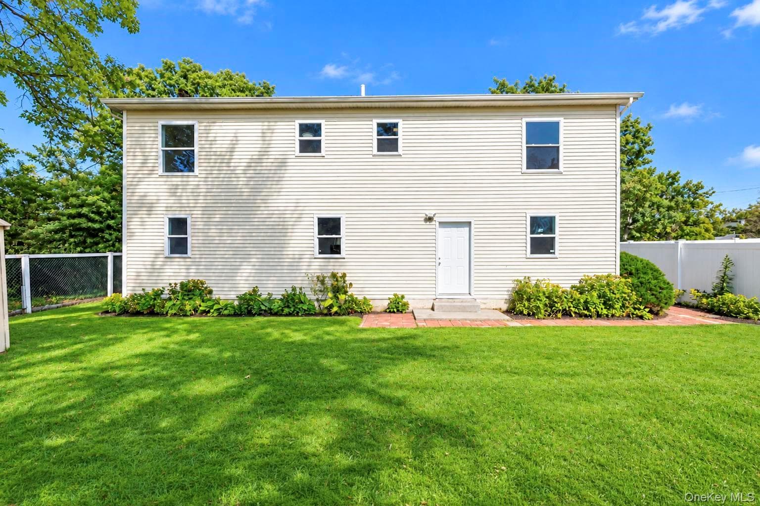 84 Arlington AVE thumbnail 31