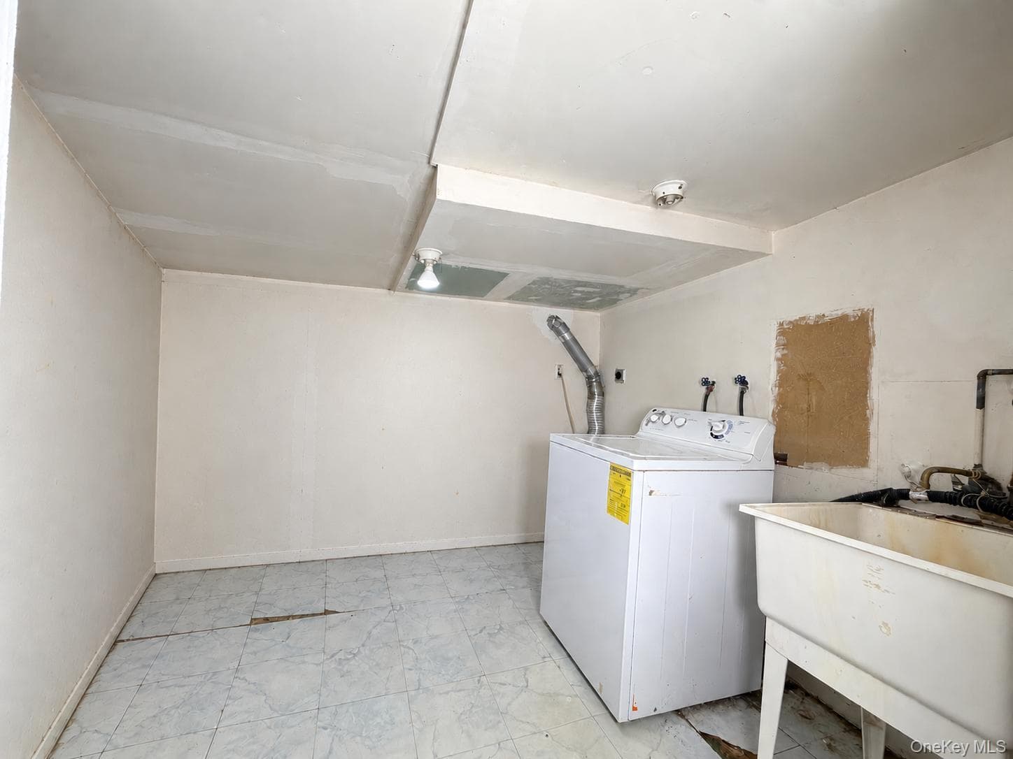103 E Saint Marks Place thumbnail 23