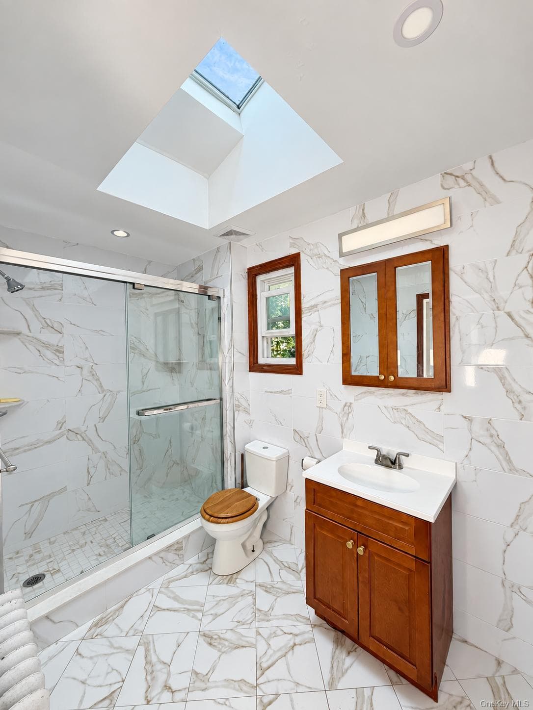 103 E Saint Marks Place thumbnail 12