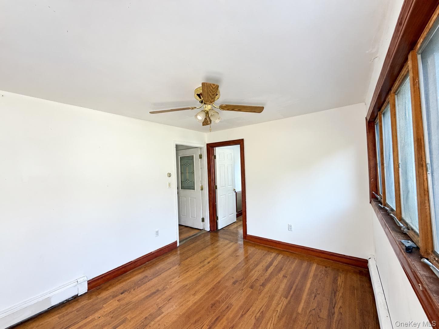 103 E Saint Marks Place thumbnail 6