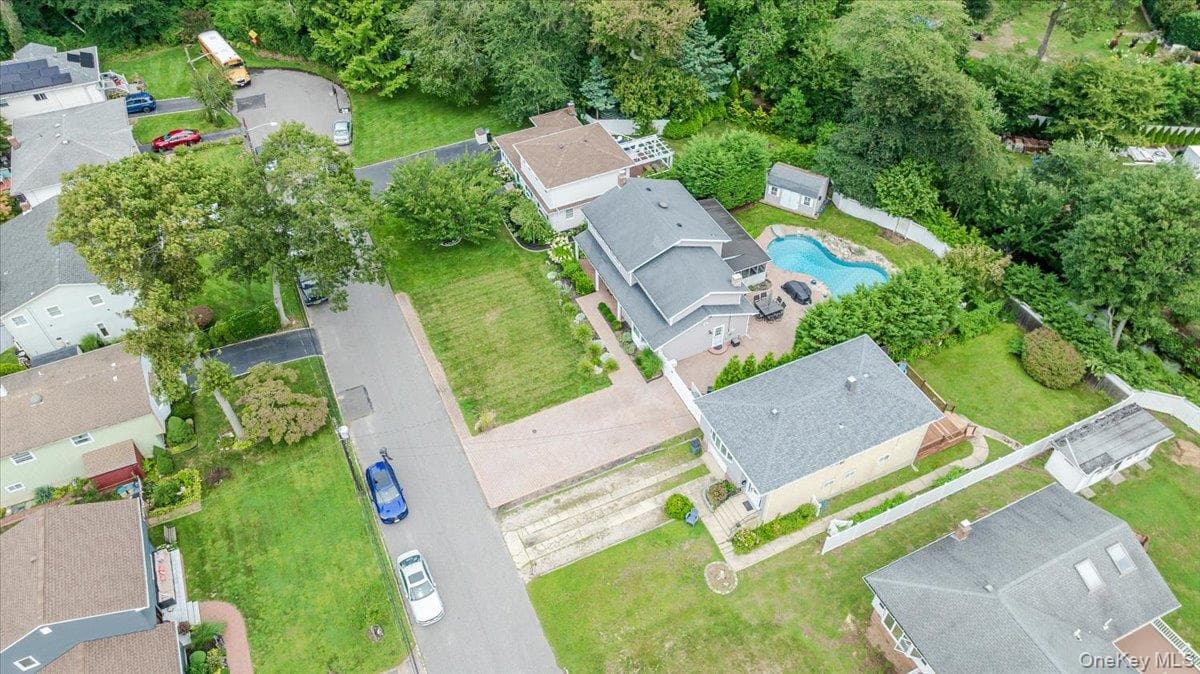 73 Cherokee Avenue thumbnail 24