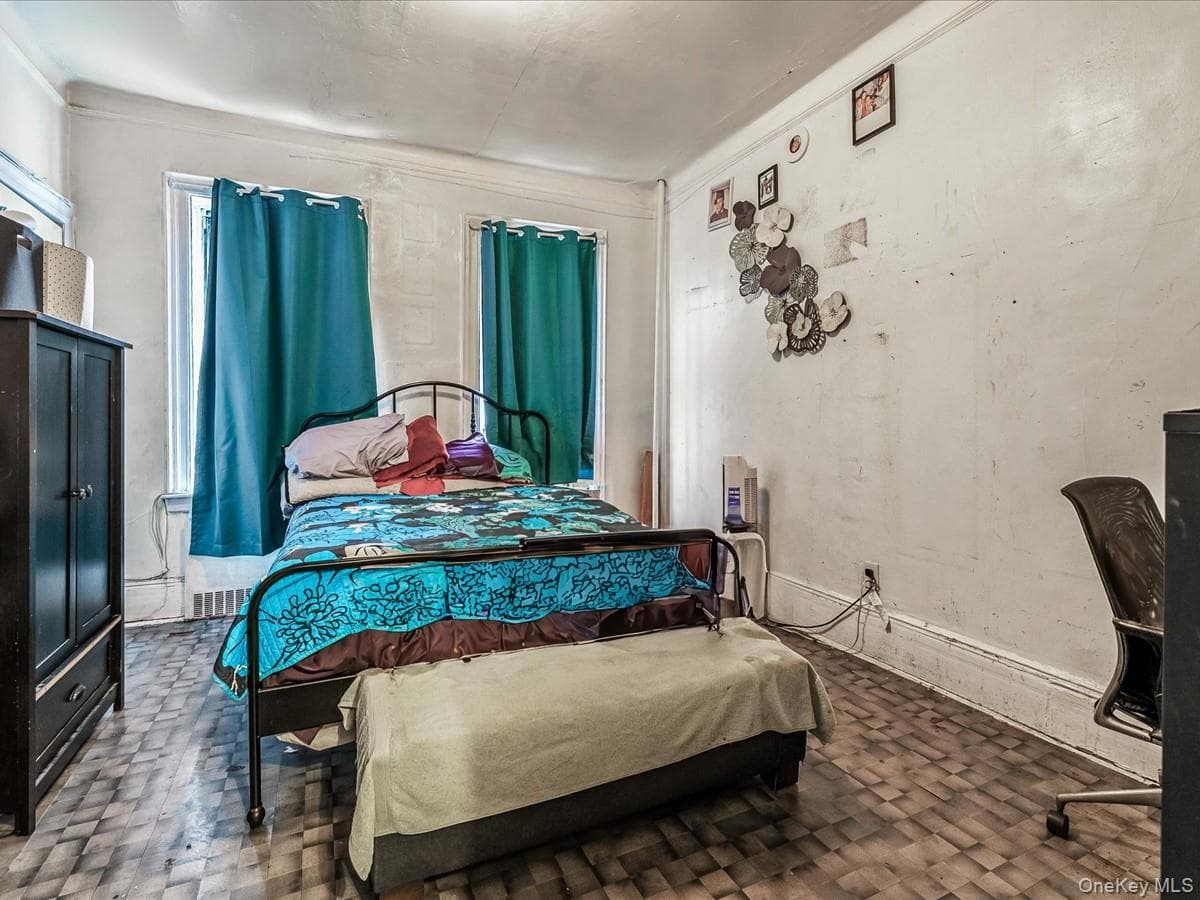 562 Rogers Avenue thumbnail 8