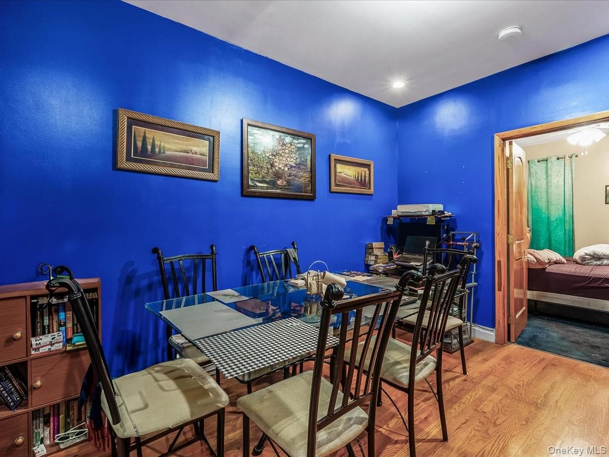 562 Rogers Avenue thumbnail 5
