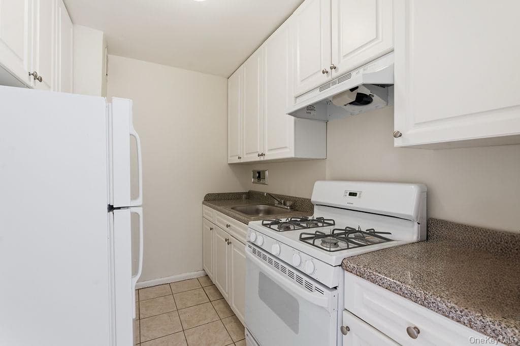 153-25 88th Street Unit: 4N thumbnail 7