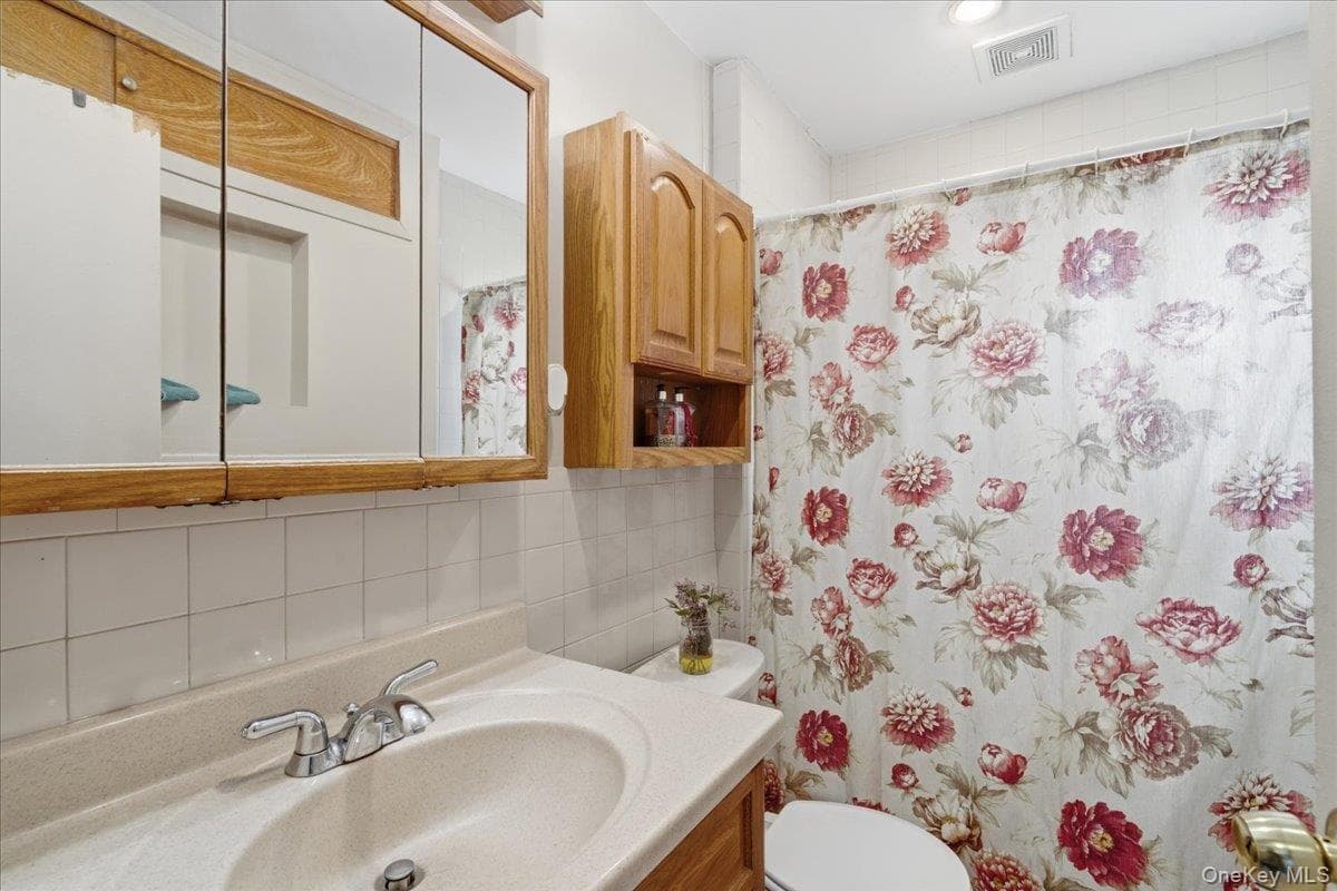 243-11 134th Avenue thumbnail 7
