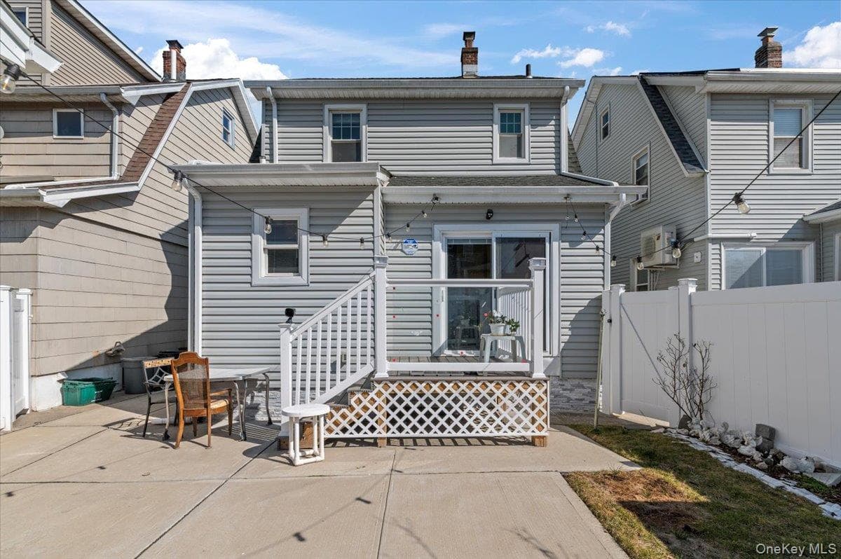 93-22 245th Street thumbnail 29