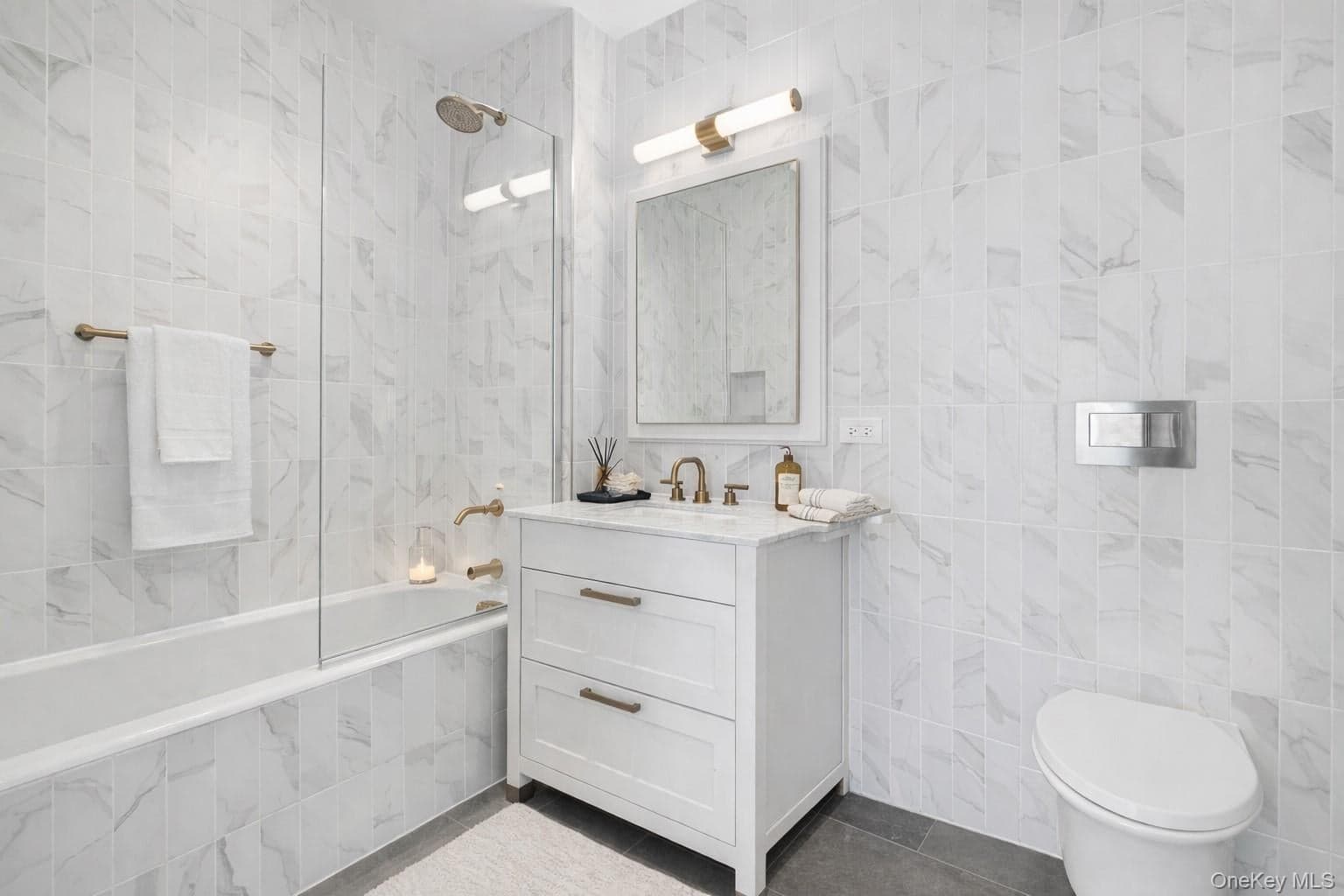 107-06 Queens Boulevard Unit: 9G thumbnail 4