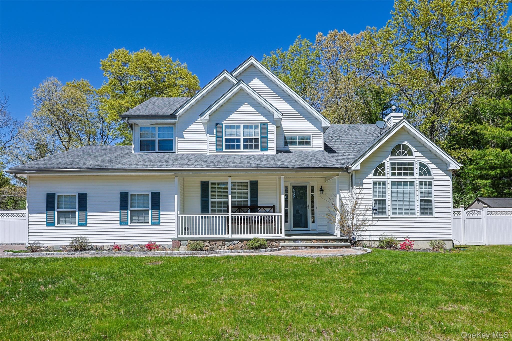 3 Sander Court, Middle Island
