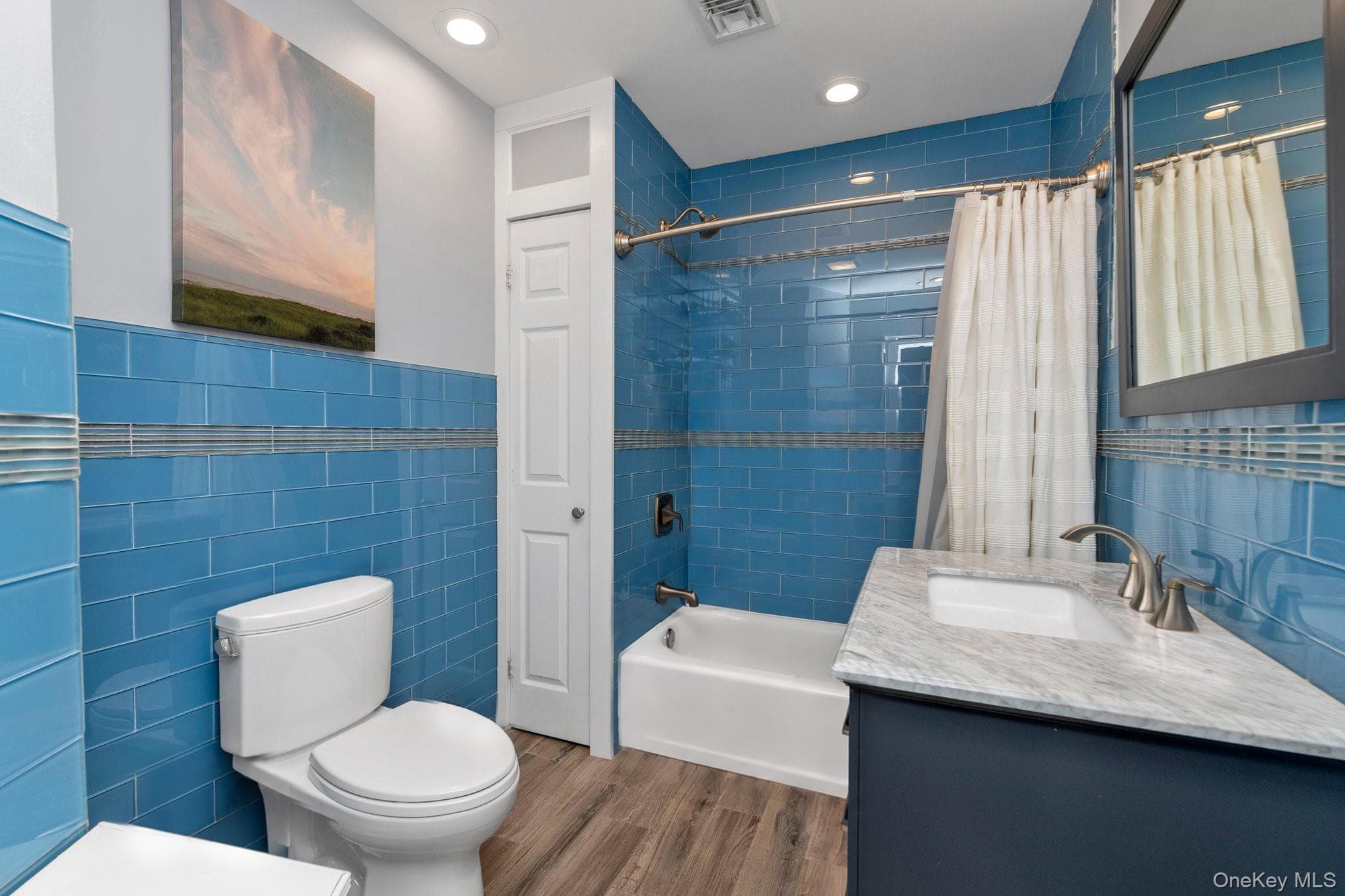 238 Burtis Avenue thumbnail 17