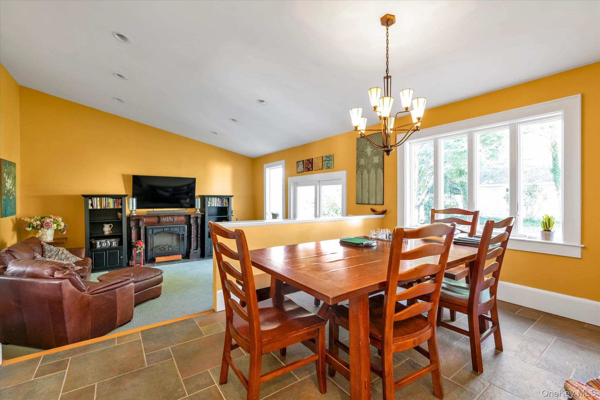 238 Burtis Avenue thumbnail 10