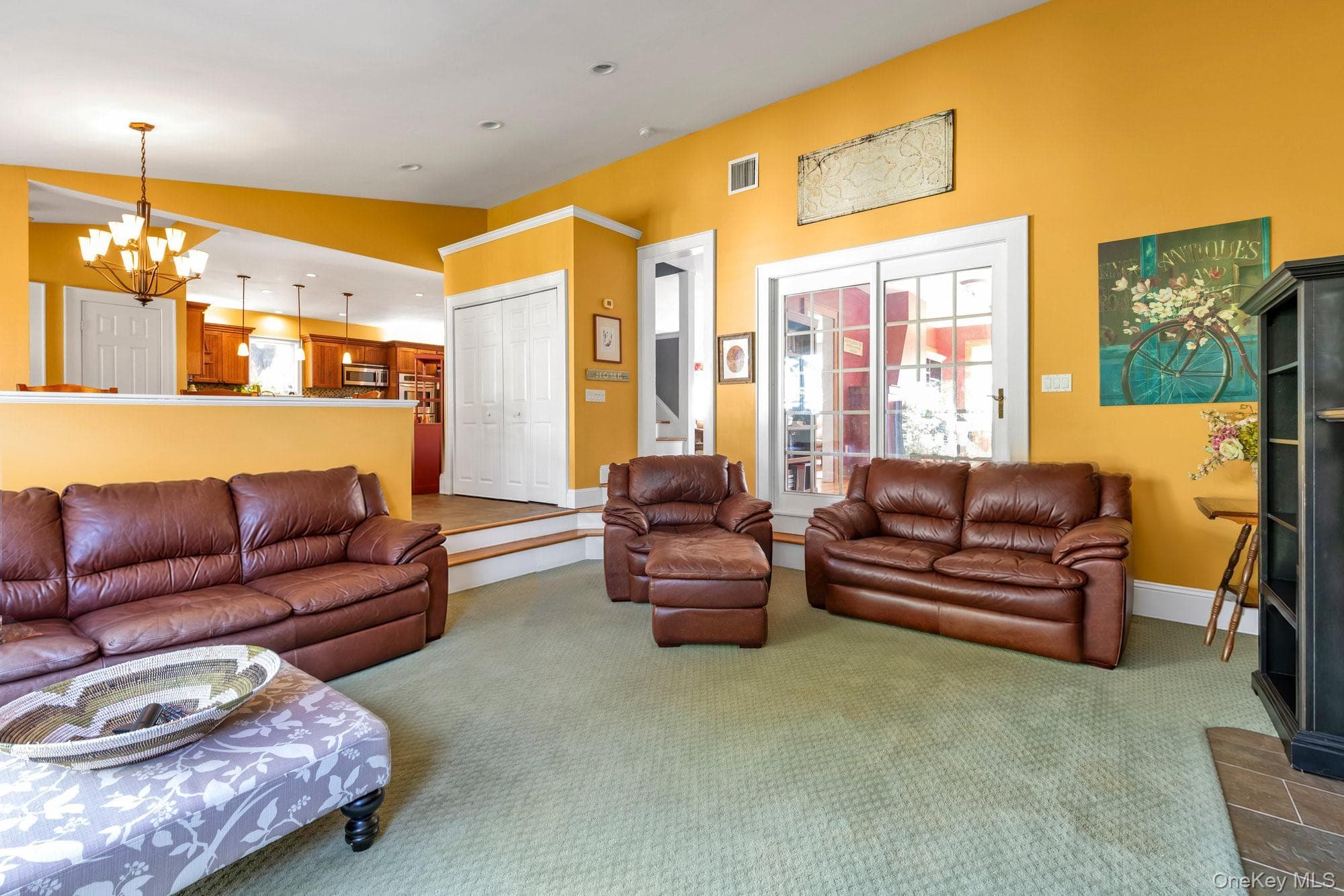 238 Burtis Avenue thumbnail 12