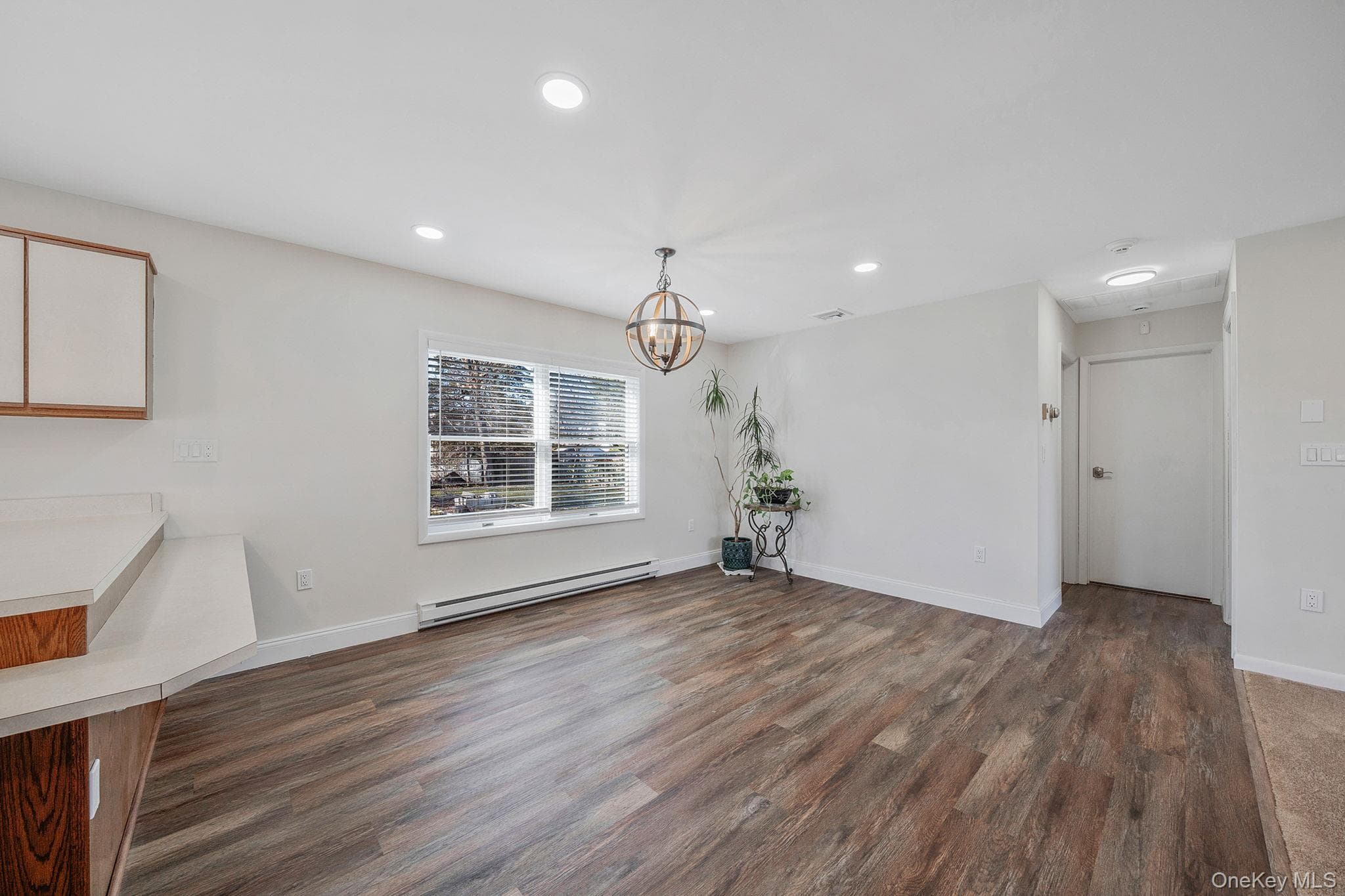 72 Locust Avenue thumbnail 12
