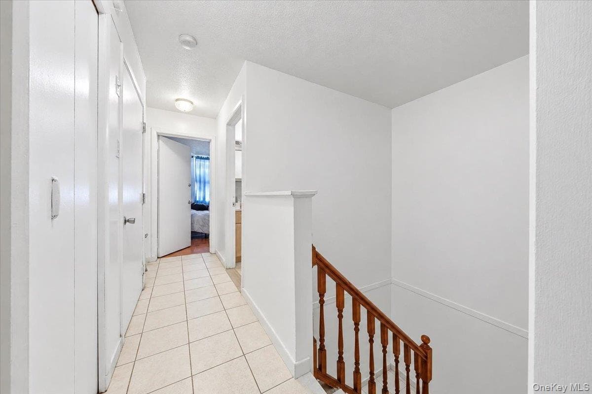 410 E 155th Street thumbnail 4