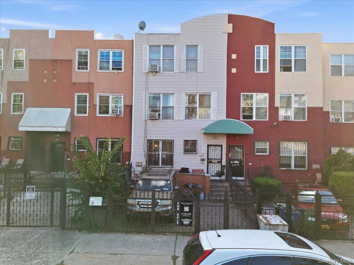410 E 155th Street thumbnail 2