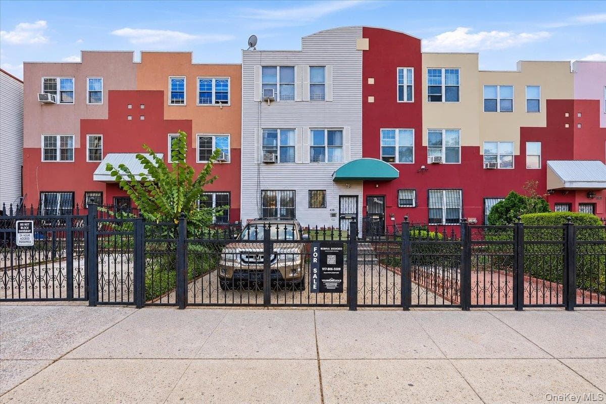 410 E 155th Street thumbnail 30