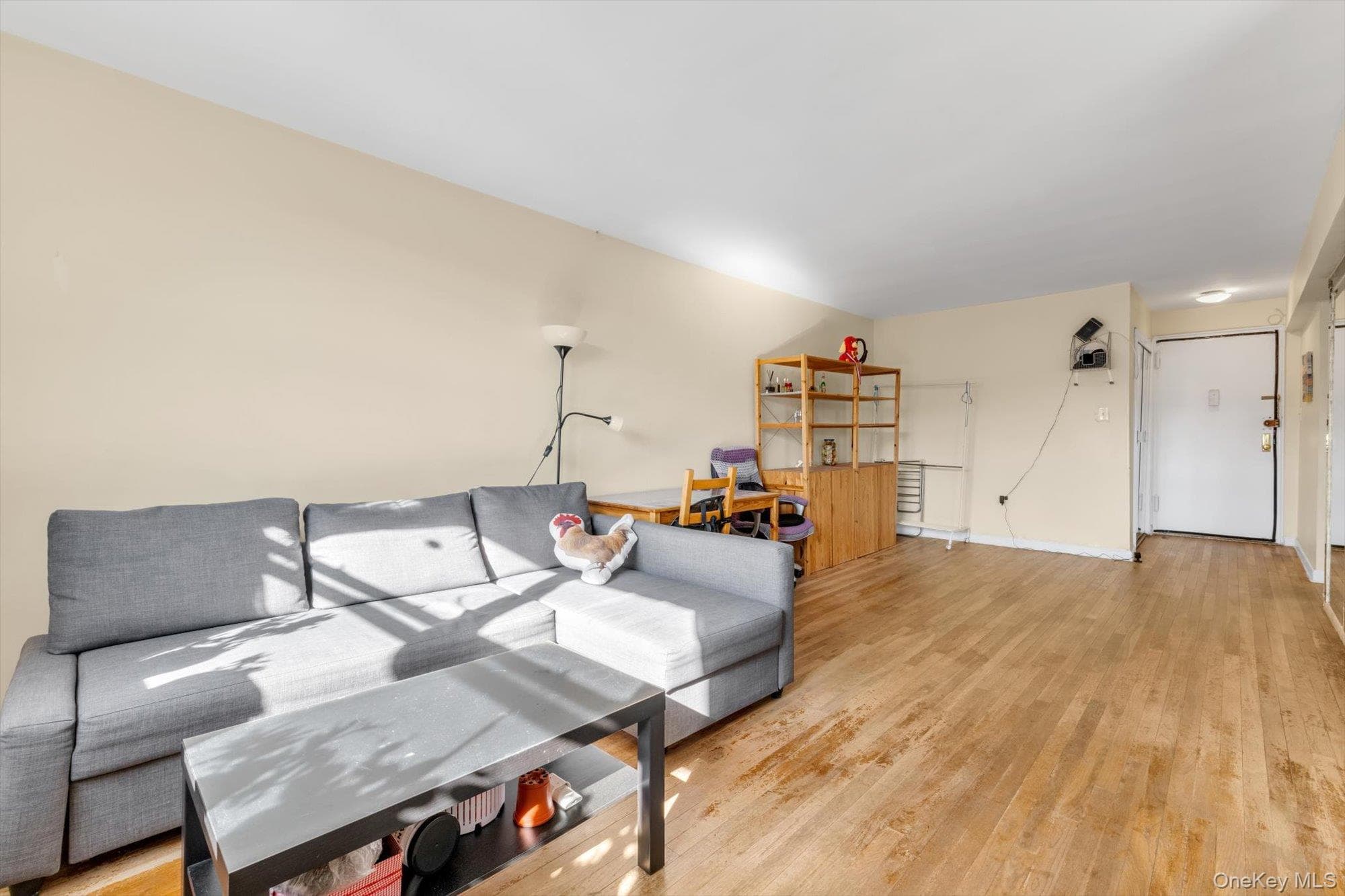 99-05 59ave Ave Unit: 6B thumbnail 5