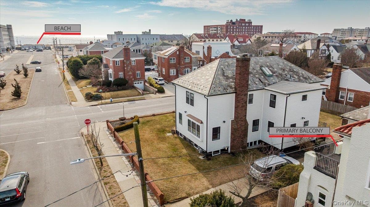211 Laurelton Boulevard thumbnail 24