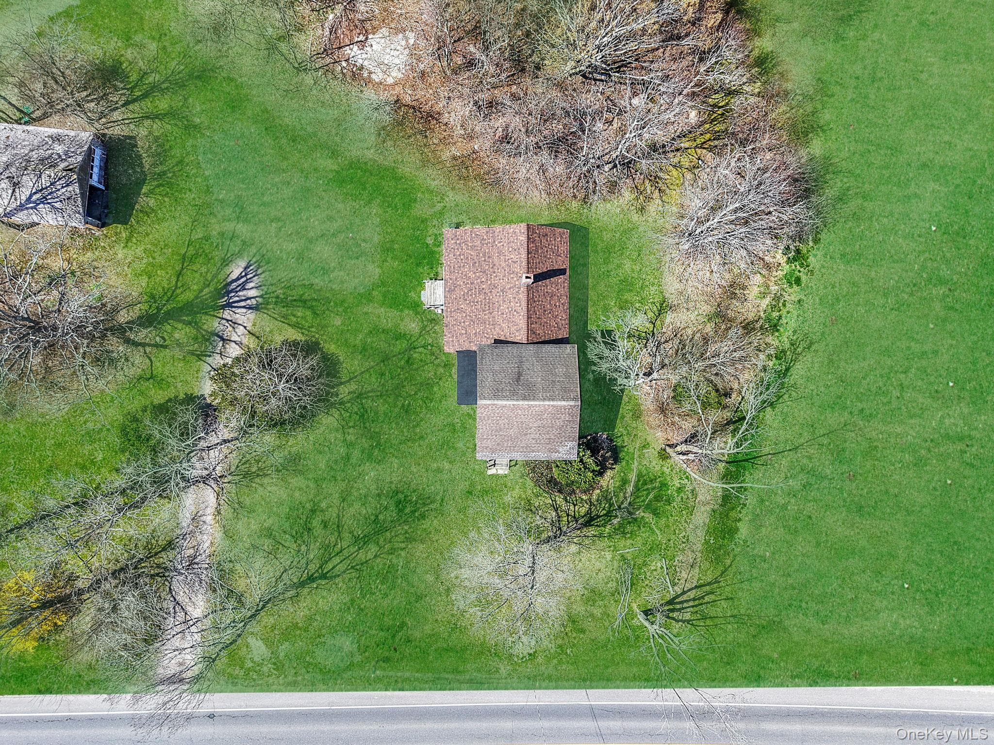 5528 Sound Avenue thumbnail 12