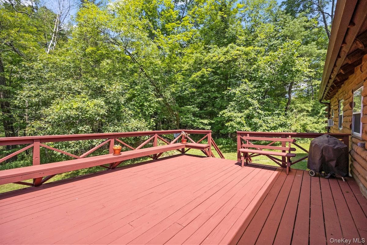 284 Hall Hill Road thumbnail 13