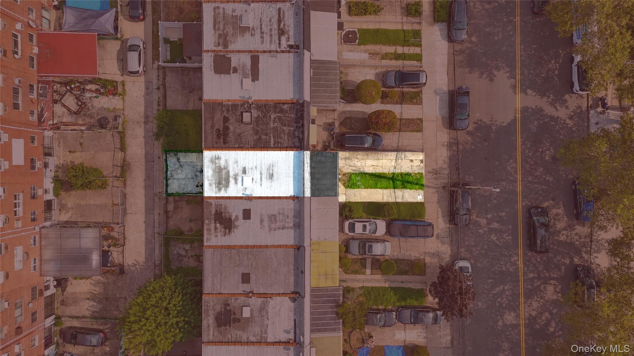 989 Schenck Avenue thumbnail 24