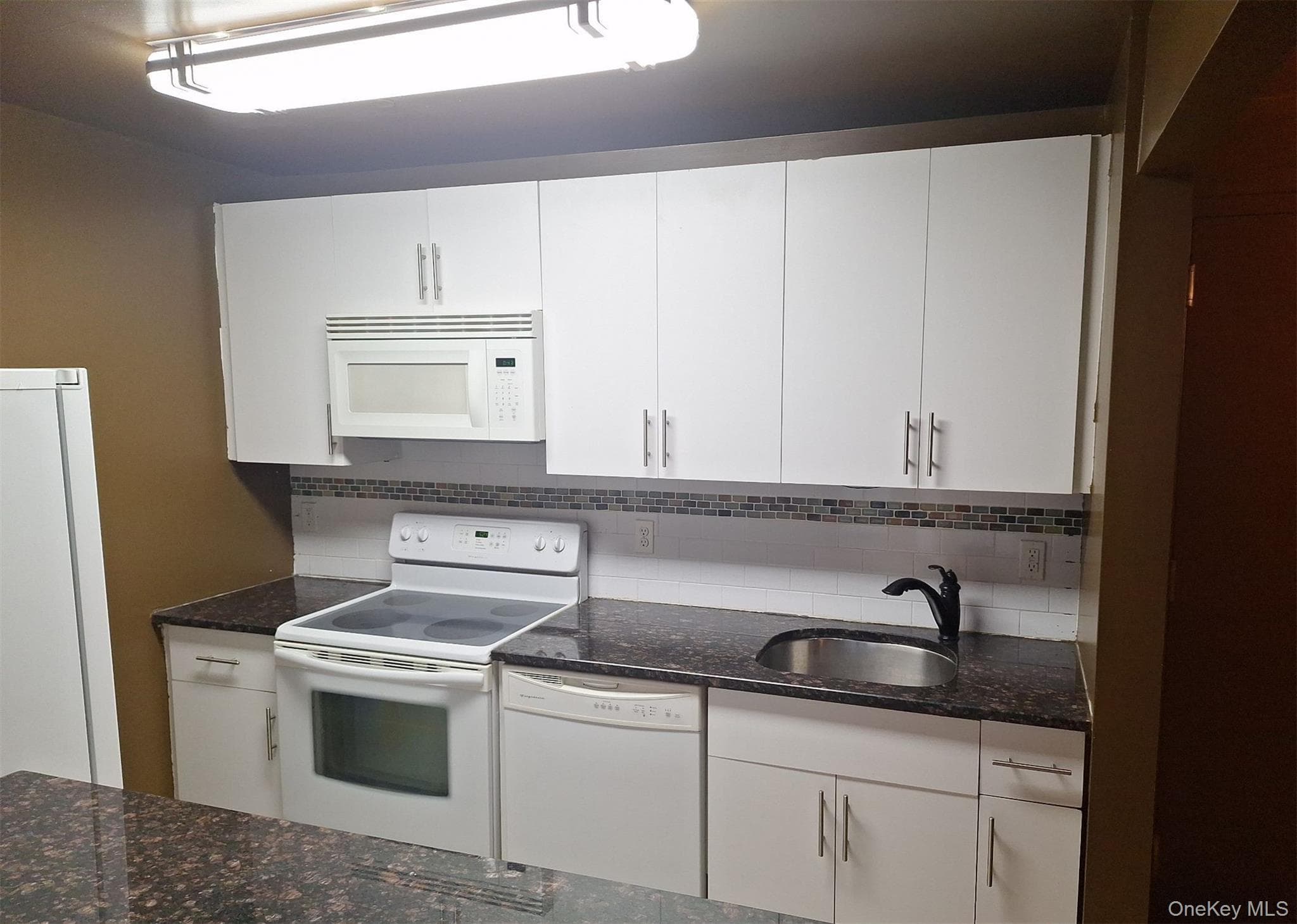 715 Fox Street Unit: 5J thumbnail 4