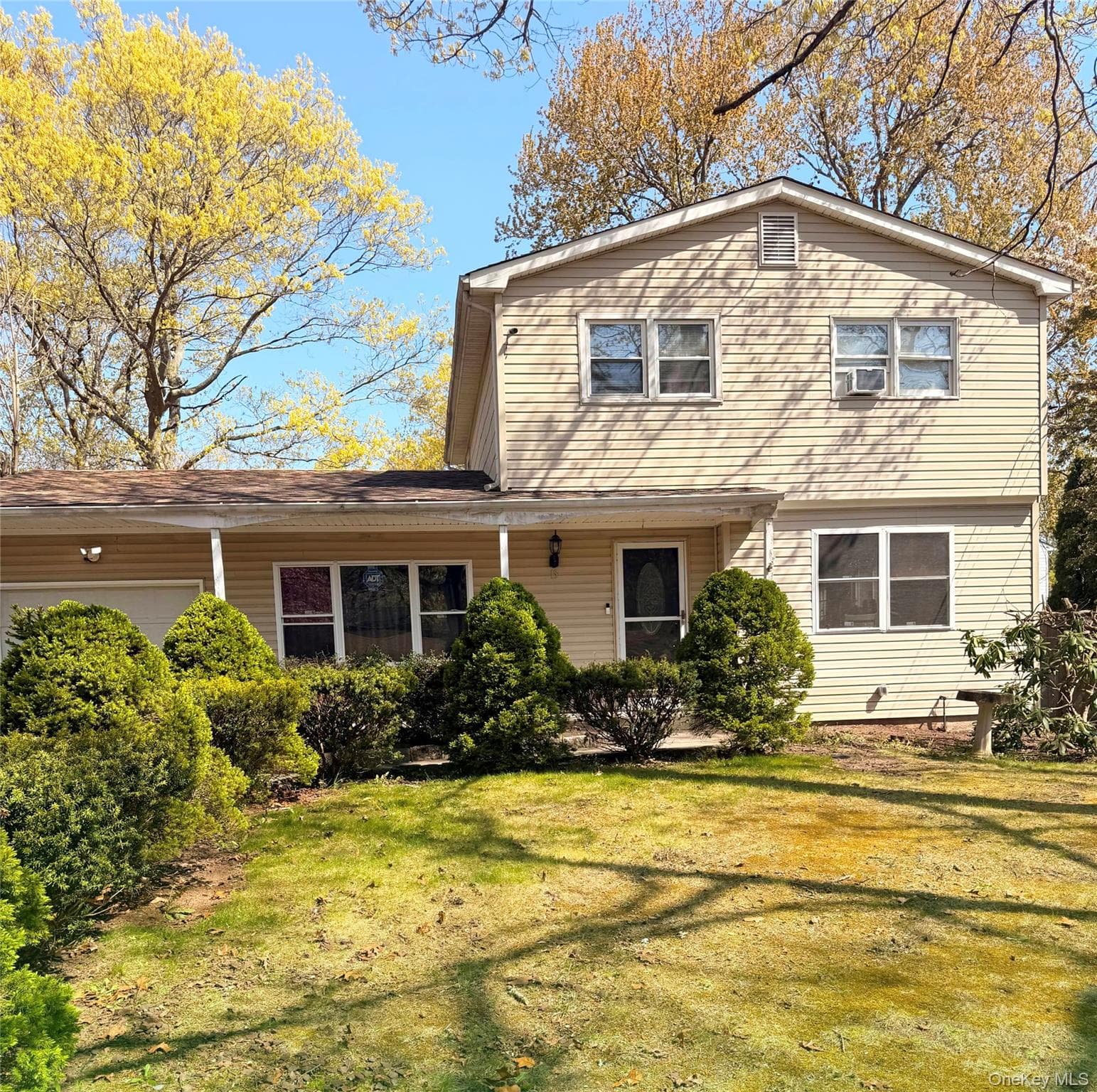 13 Hampton Avenue thumbnail 2