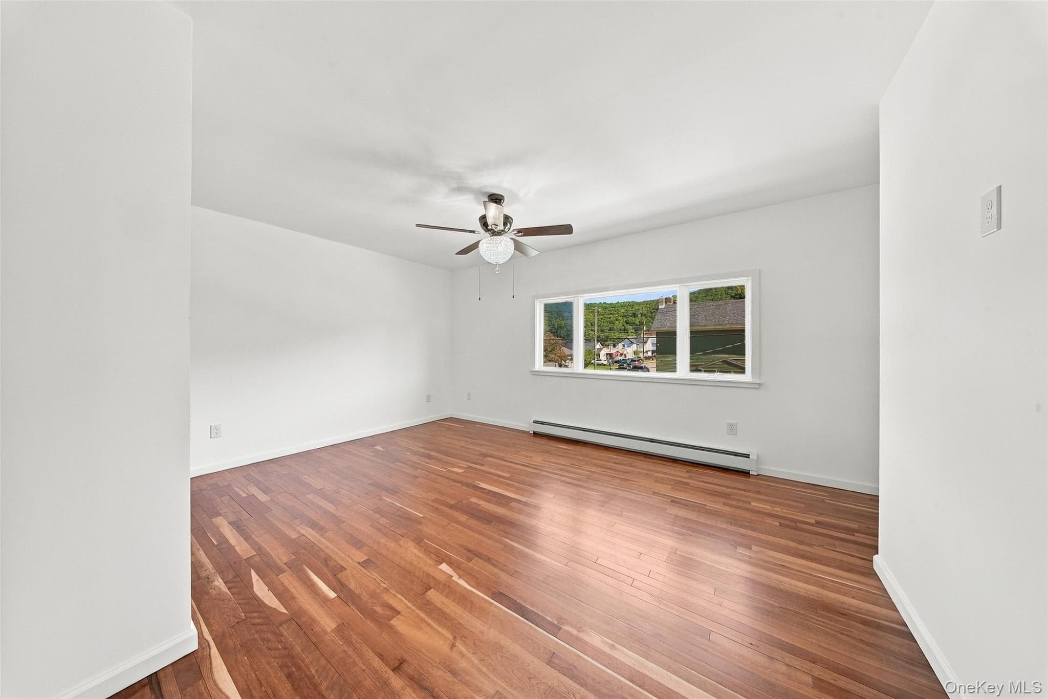 210 W Main Street thumbnail 19