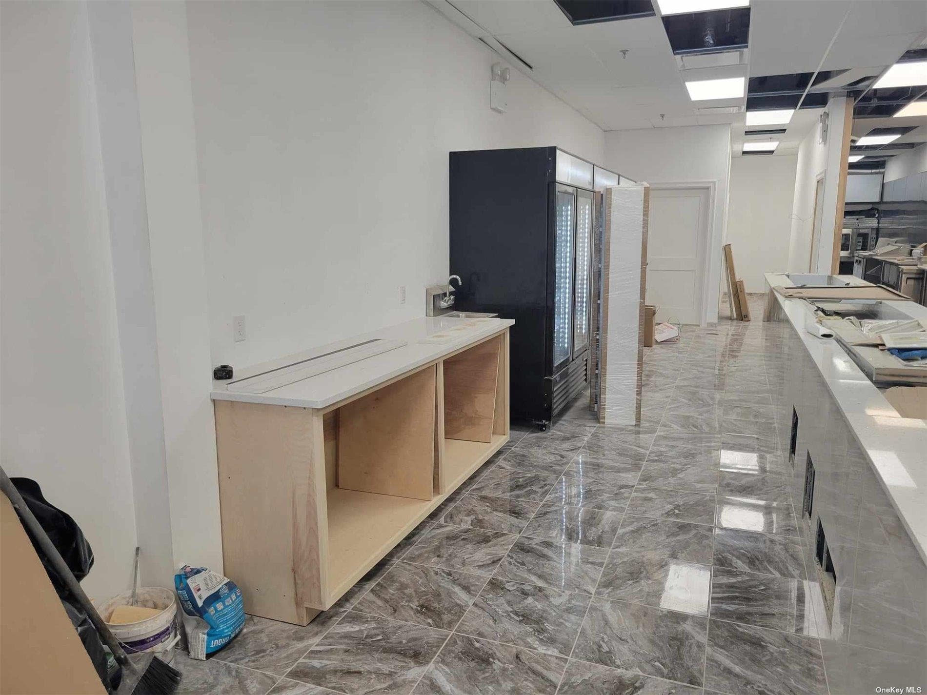 472 Suffolk Avenue Unit: A thumbnail 14