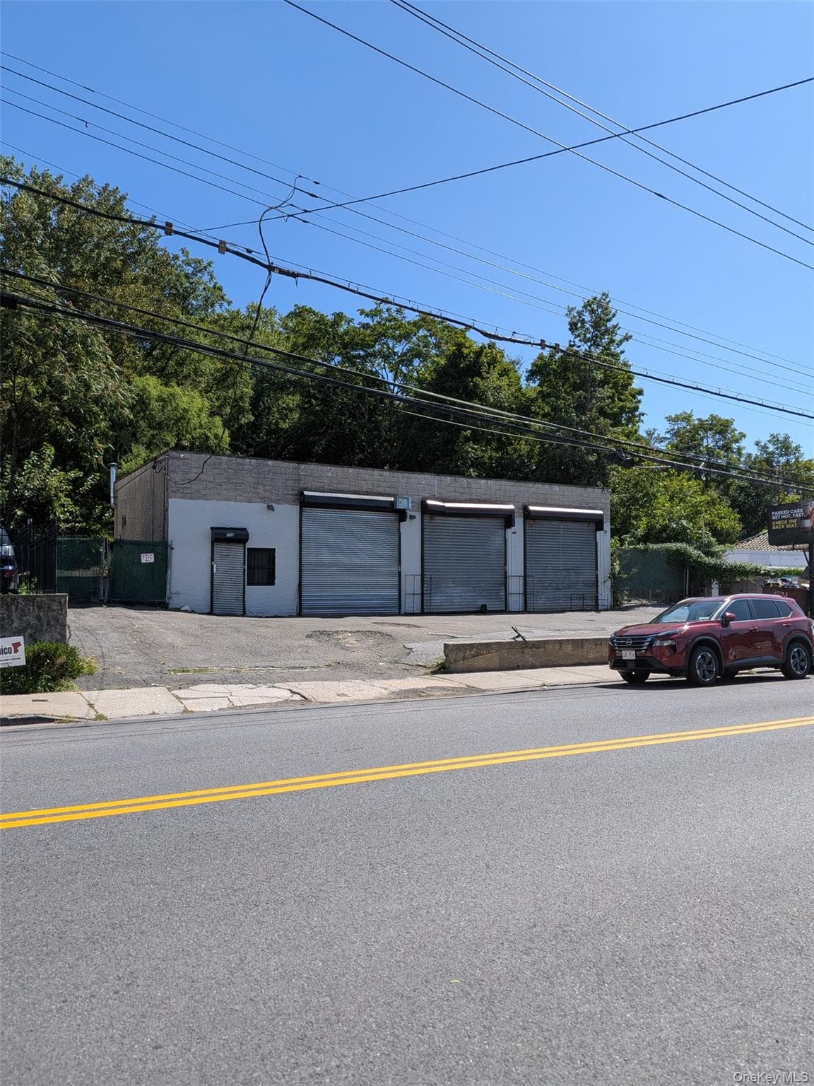 290-298 Warburton Avenue thumbnail 4