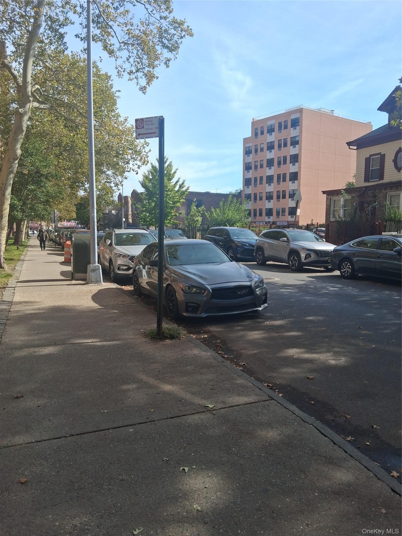 2033 Mcgraw Avenue Unit: 6E thumbnail 3