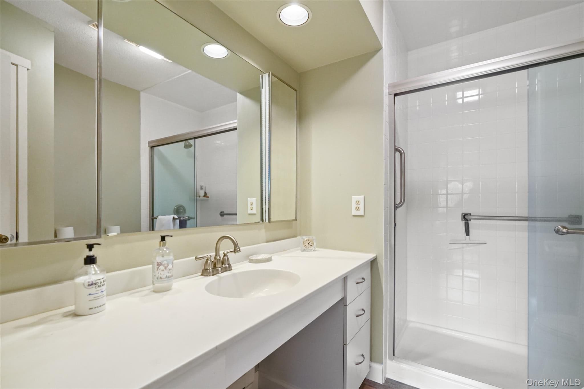 593 Heritage Hills Drive Unit: C thumbnail 12