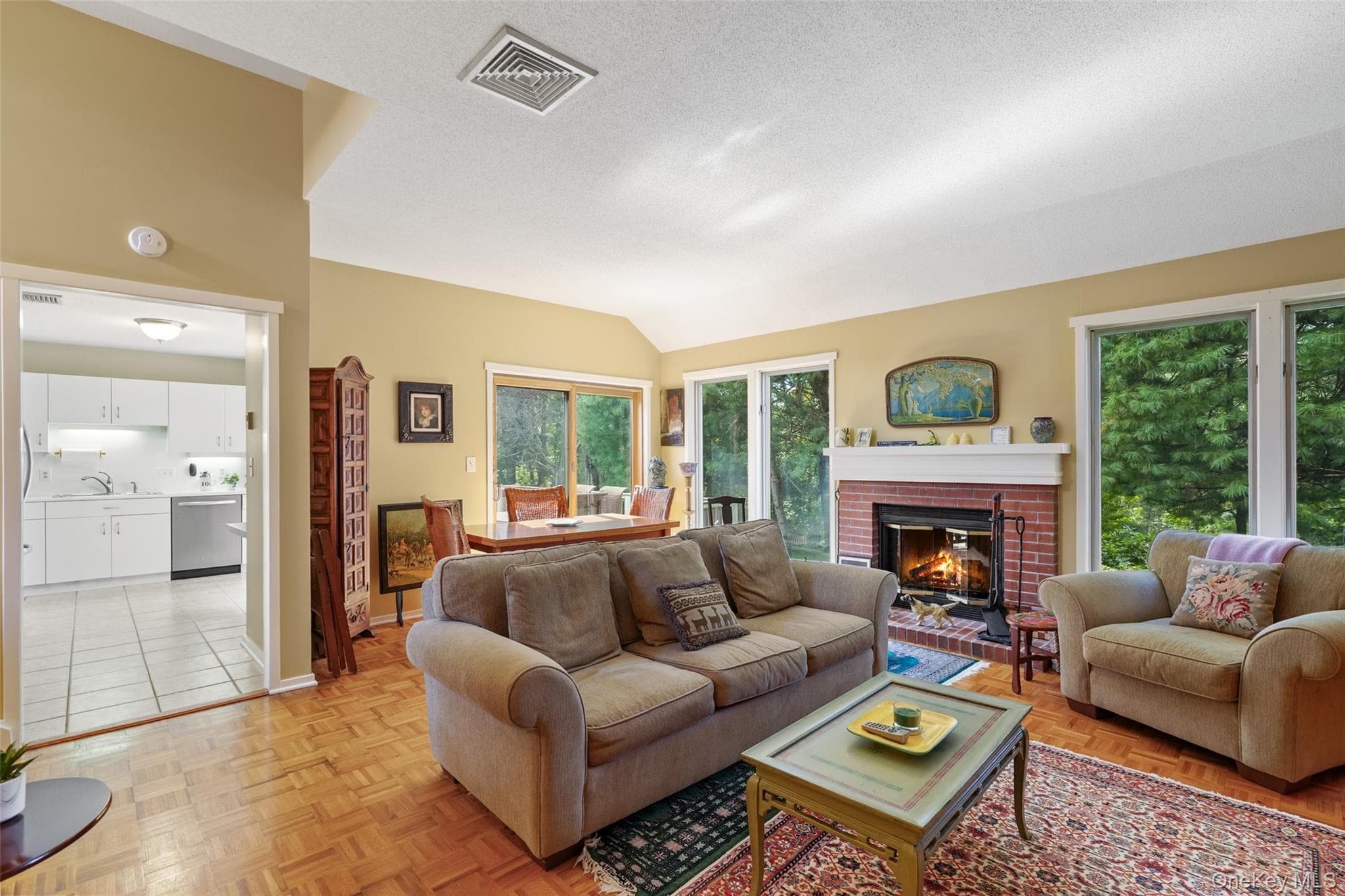593 Heritage Hills Drive Unit: C thumbnail 5