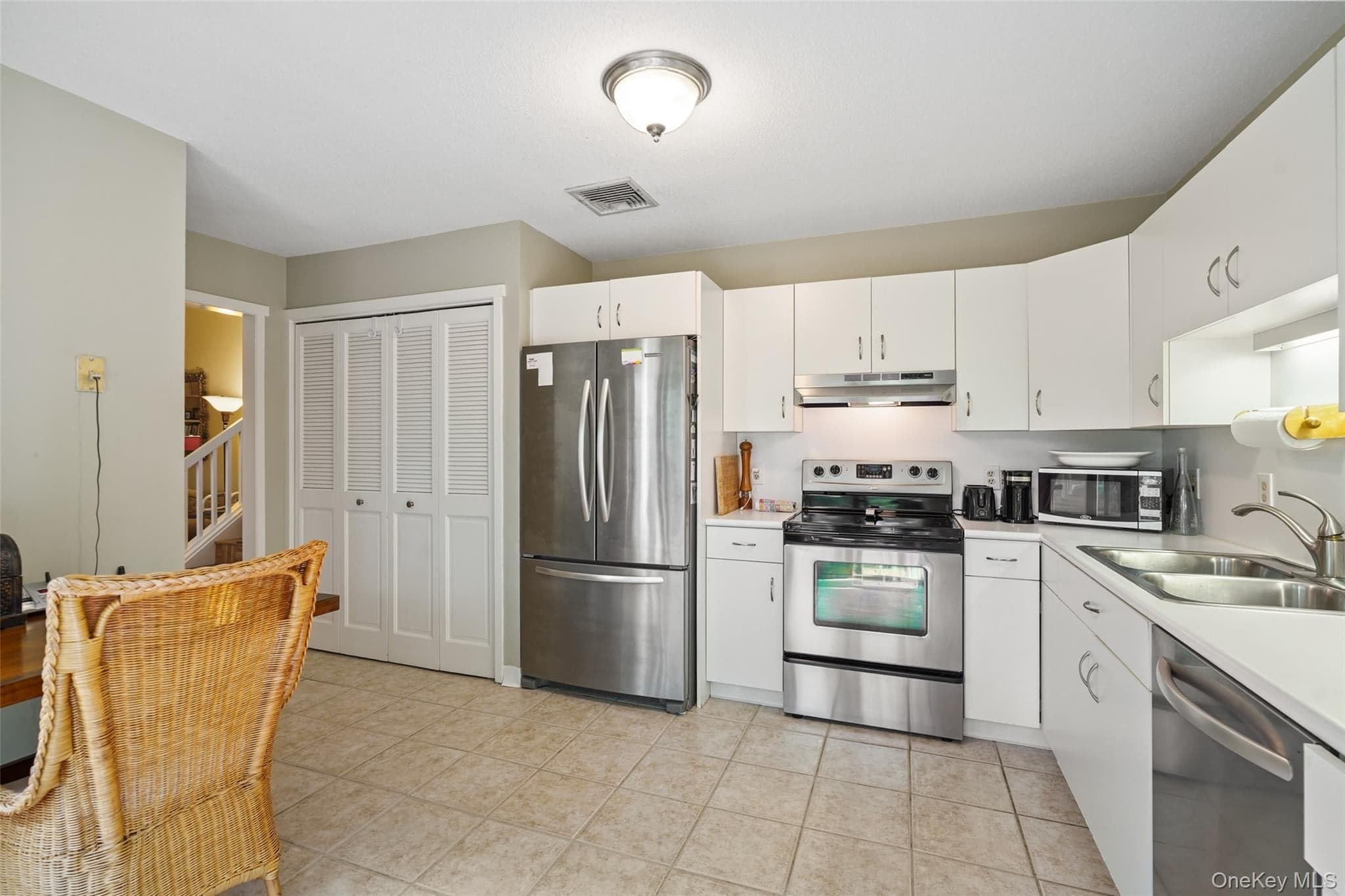 593 Heritage Hills Drive Unit: C thumbnail 7