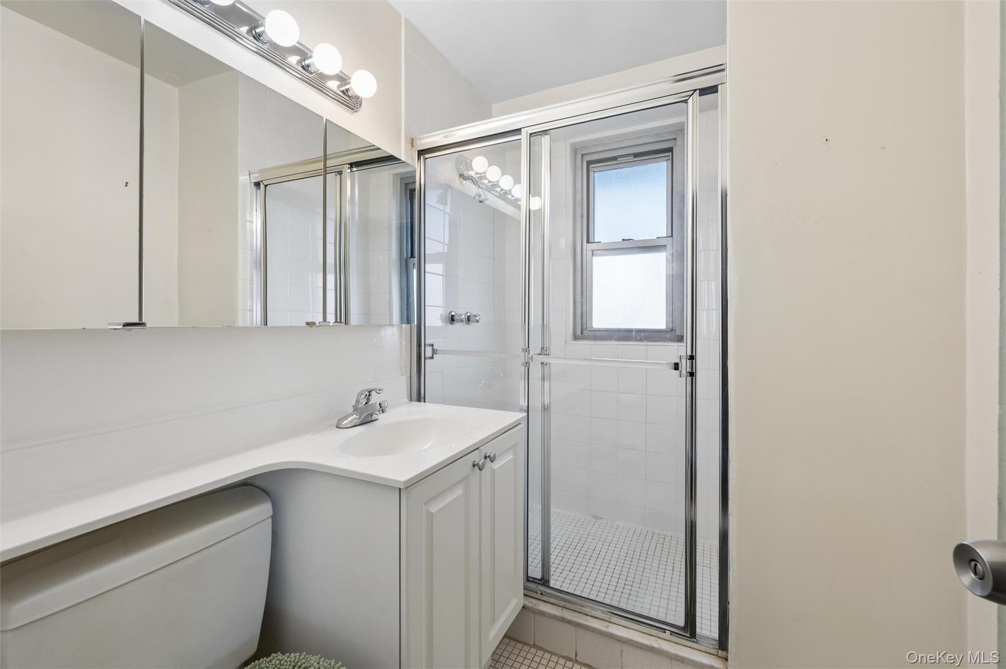2500 Johnson Avenue Unit: 12N thumbnail 8