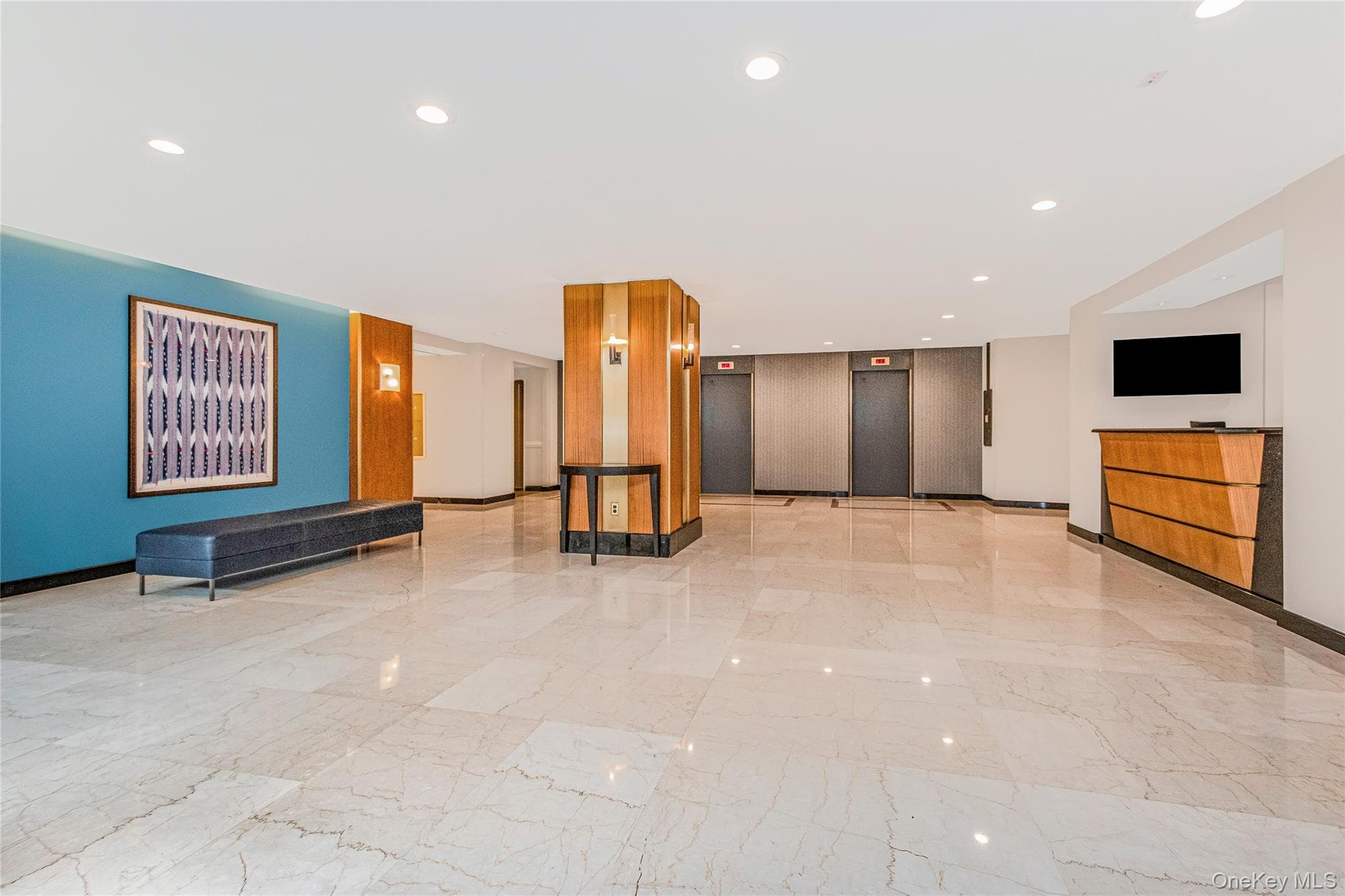 2500 Johnson Avenue Unit: 12N thumbnail 17