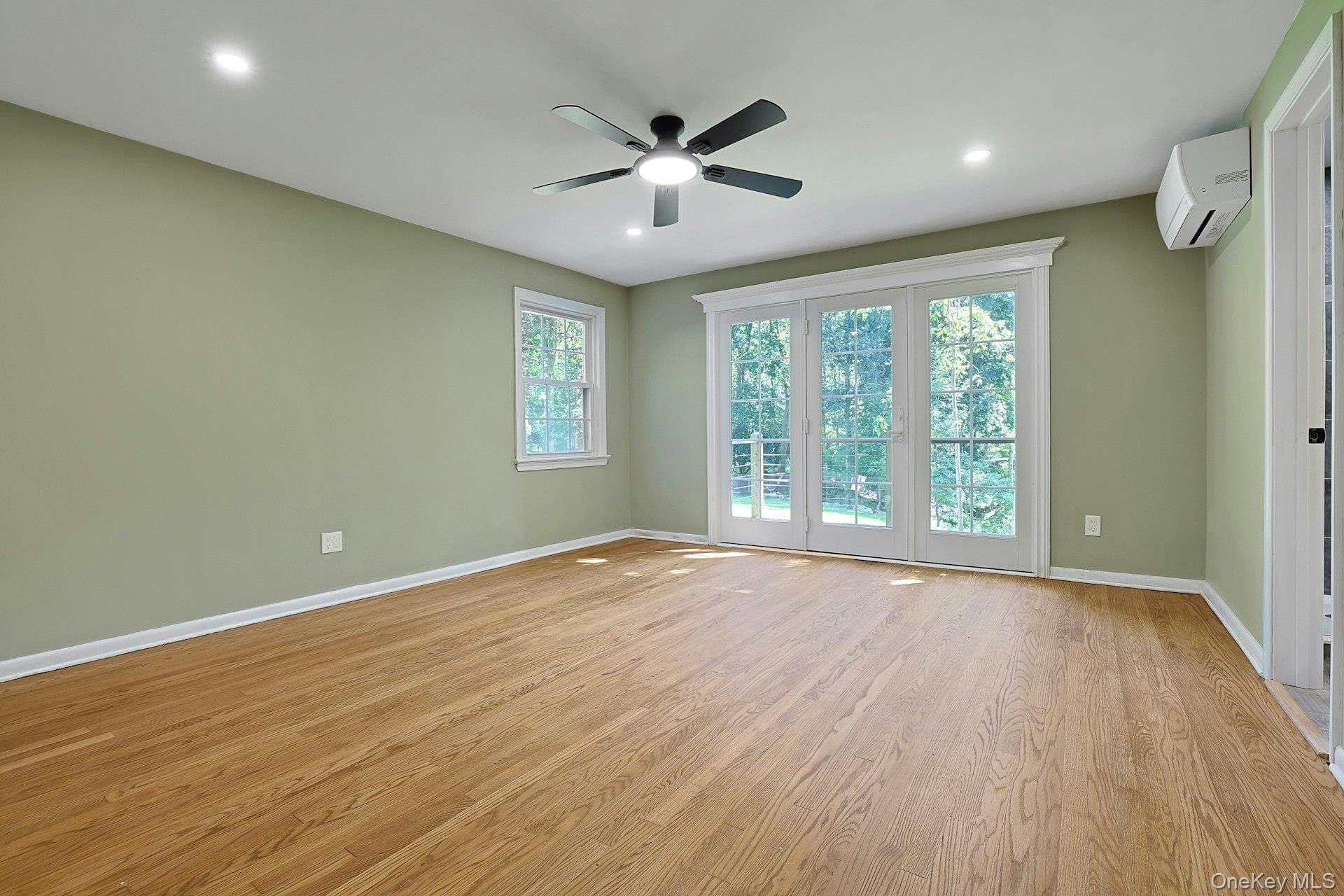 556 Babbling Brook Lane thumbnail 22