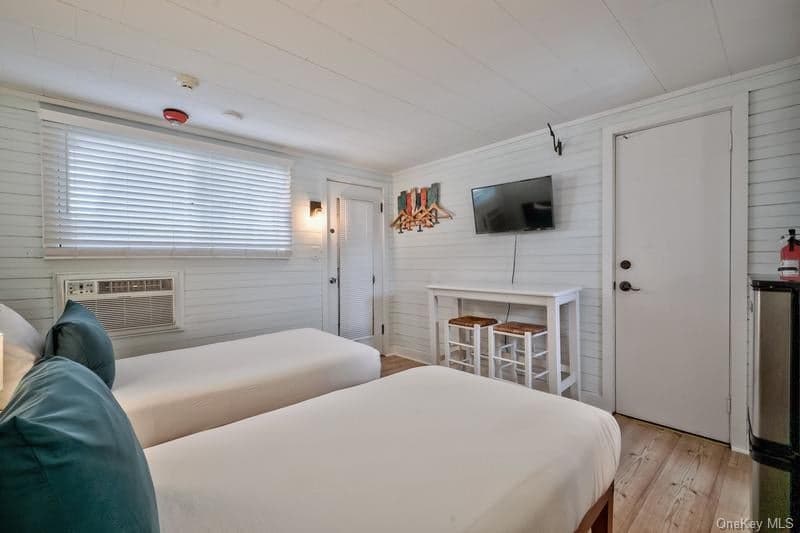 78 Bayview Avenue Unit: 21 & 22 thumbnail 11