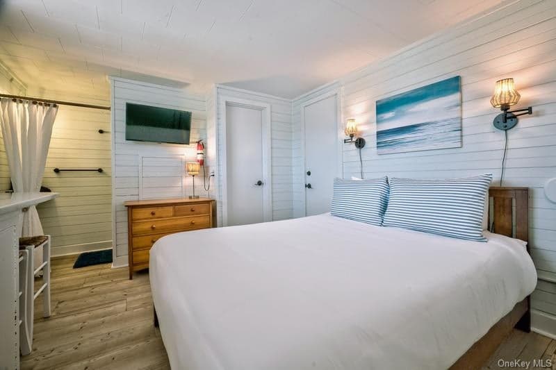 78 Bayview Avenue Unit: 21 & 22 thumbnail 5