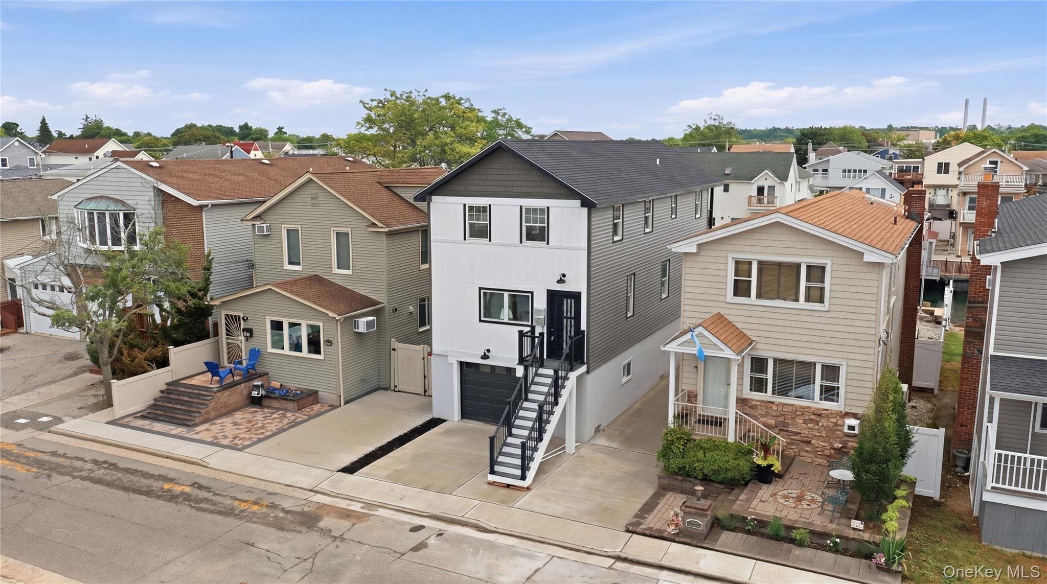 157 Sportsmans Avenue thumbnail 2