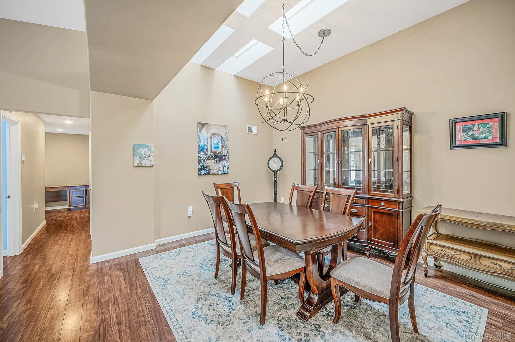 20 Wainscott Court thumbnail 6