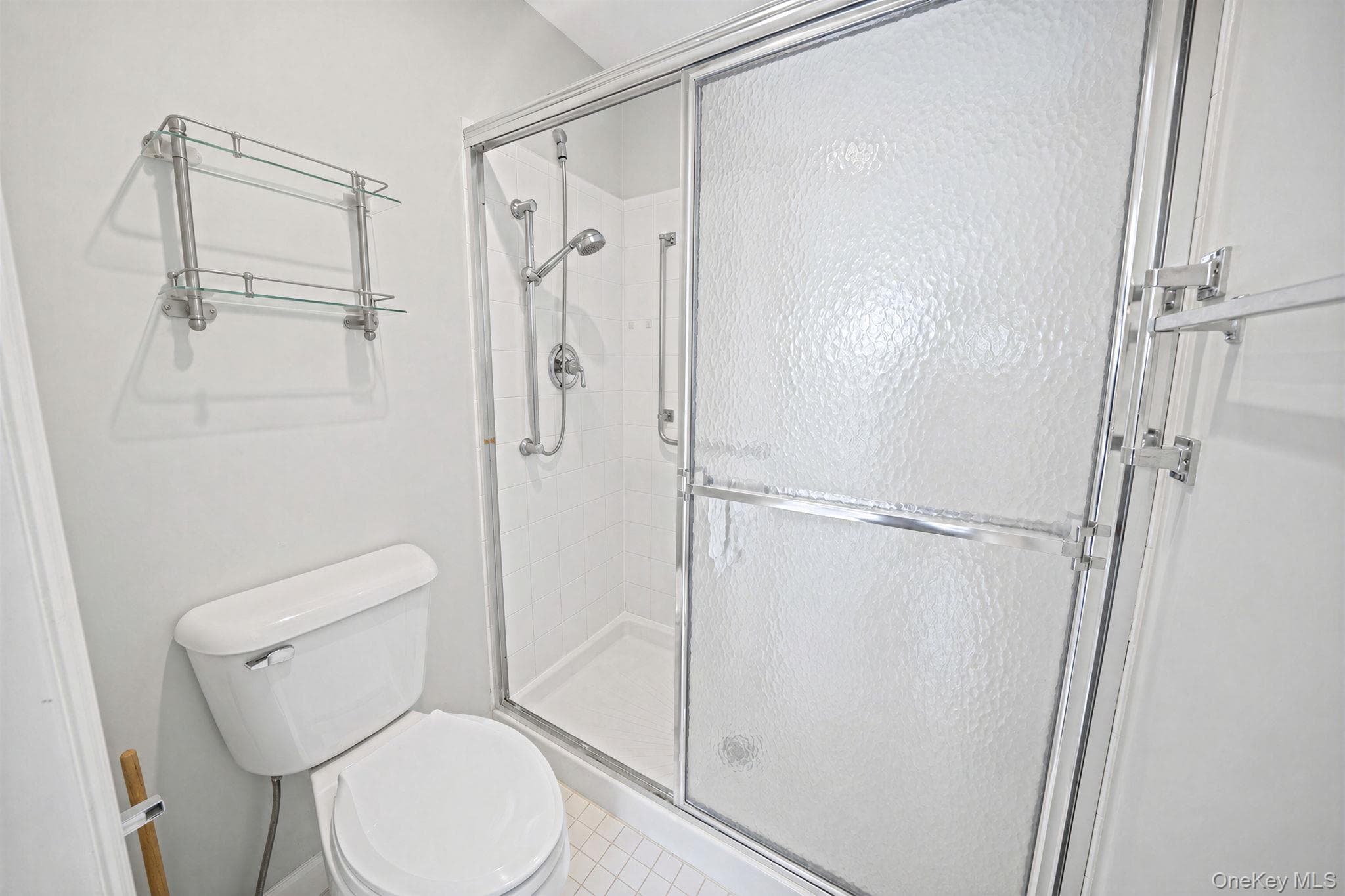 20 Wainscott Court thumbnail 23