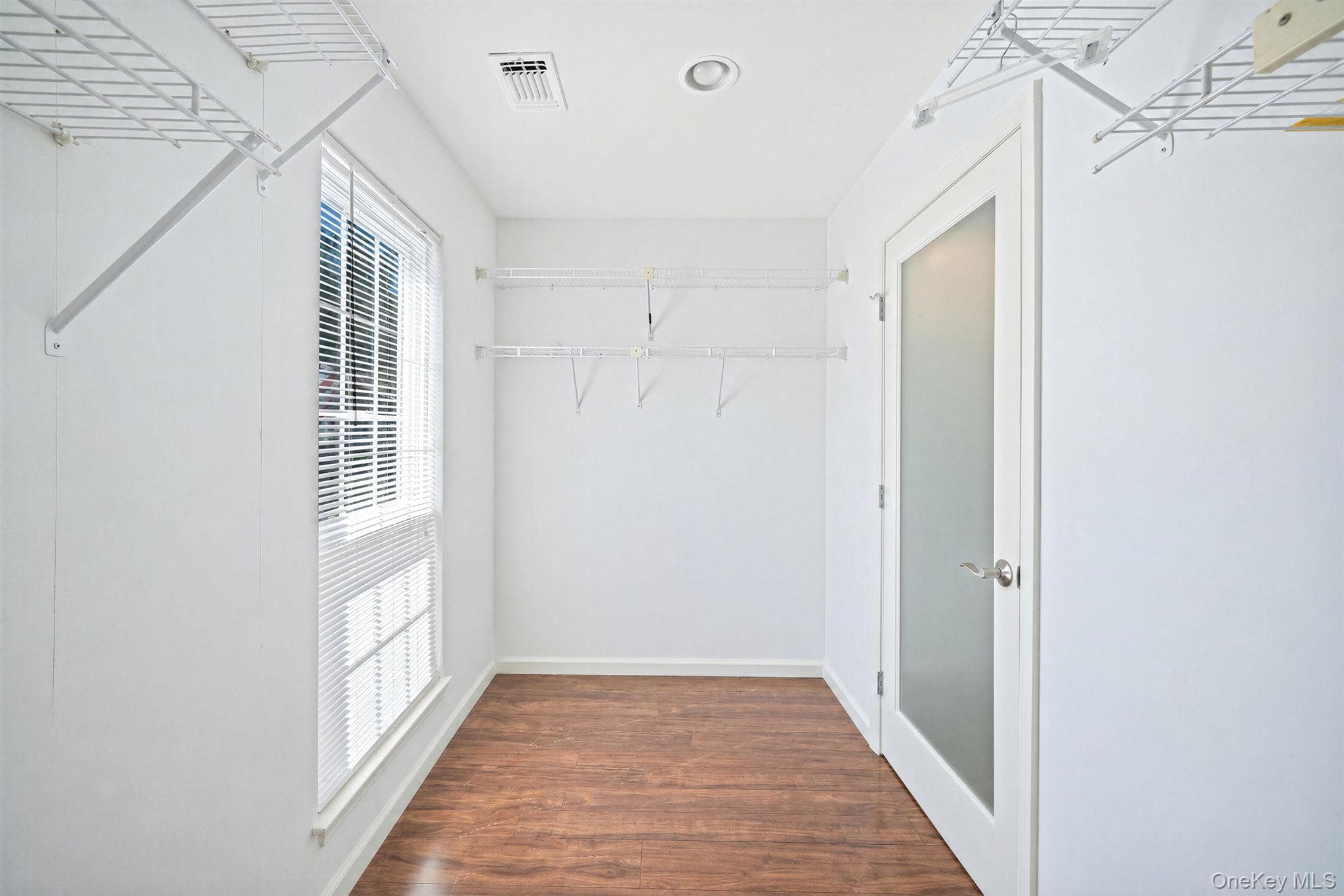 20 Wainscott Court thumbnail 21