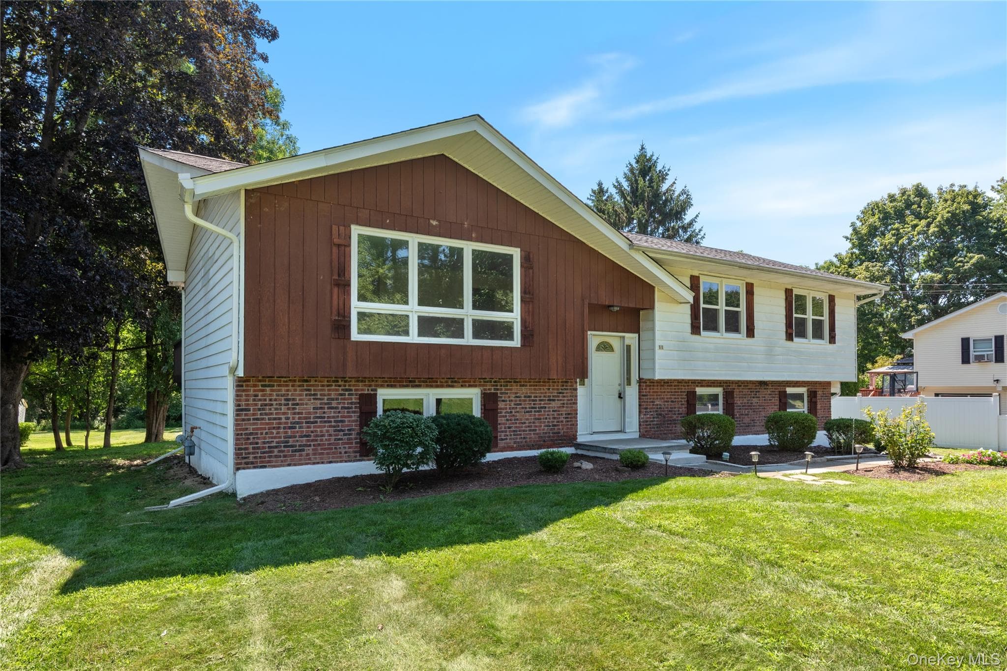 11 Alpert Drive thumbnail 5