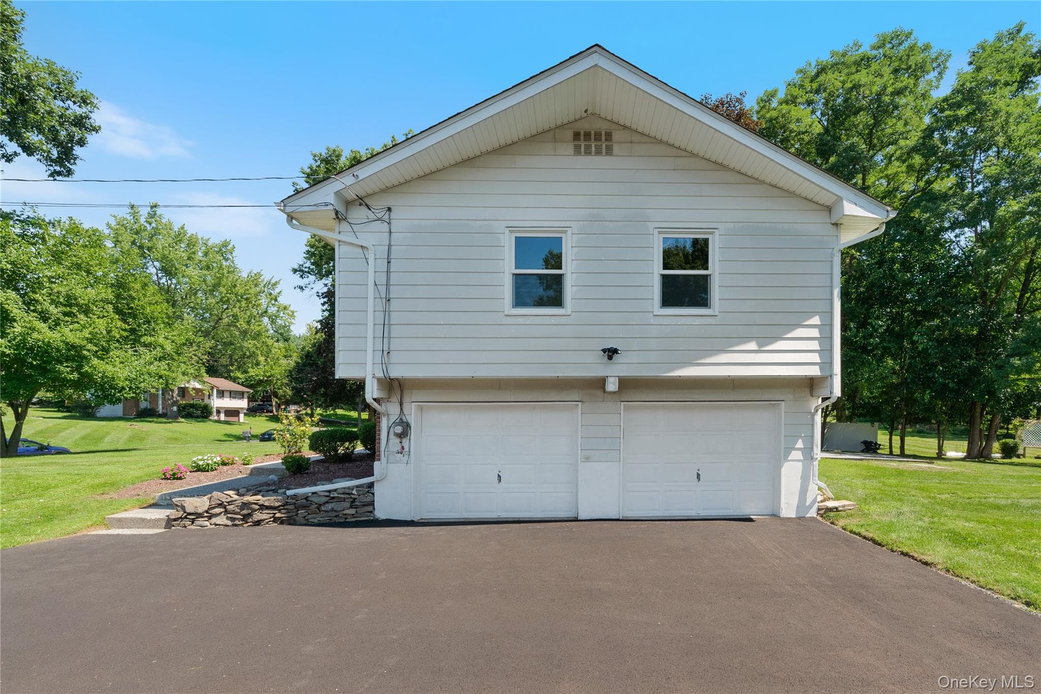 11 Alpert Drive thumbnail 10