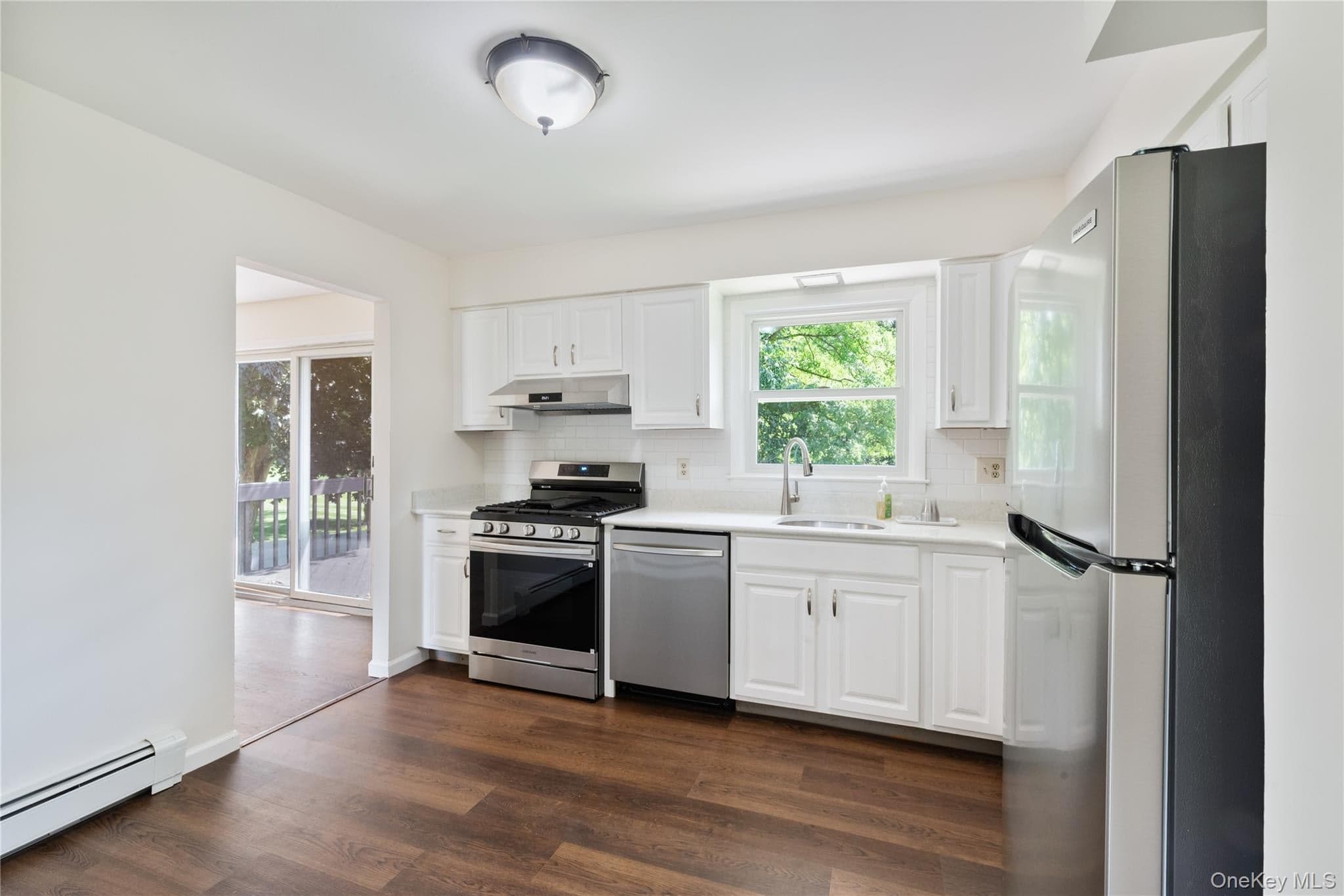 11 Alpert Drive thumbnail 18