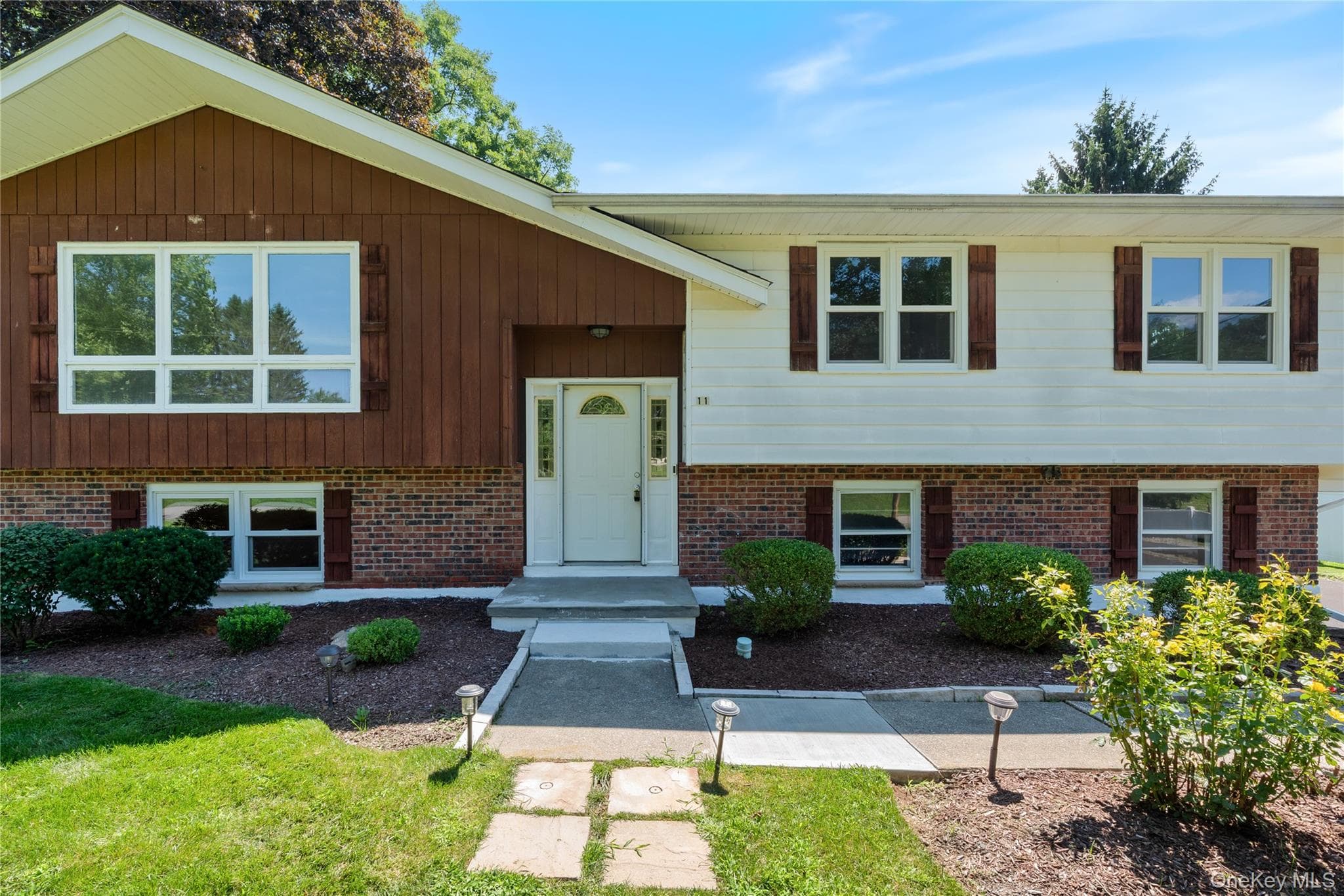 11 Alpert Drive thumbnail 3
