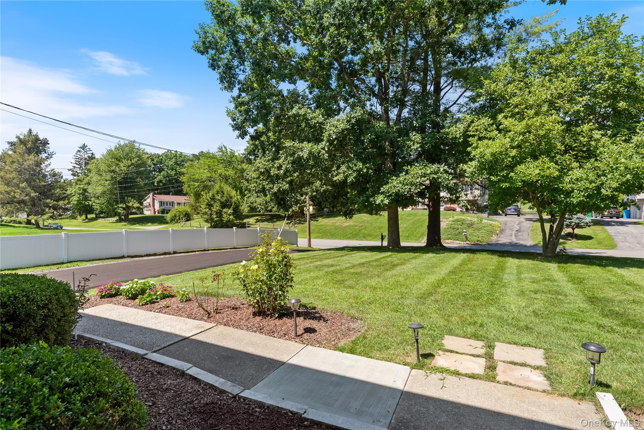 11 Alpert Drive thumbnail 12