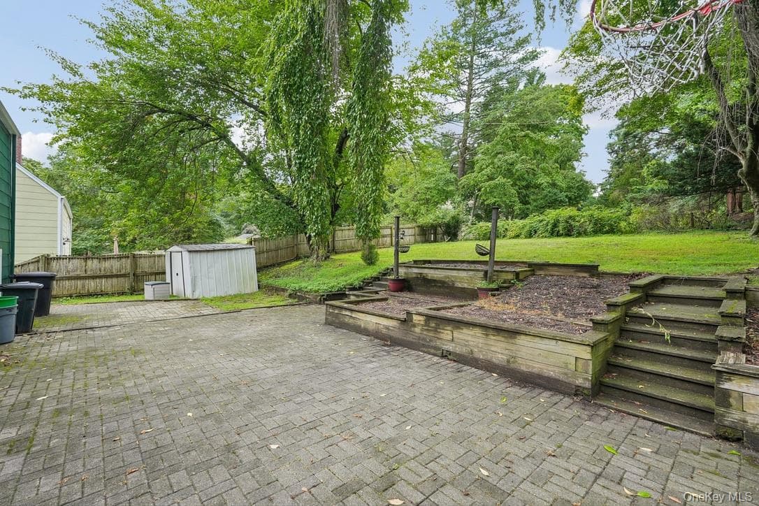82 Stephens Road thumbnail 40