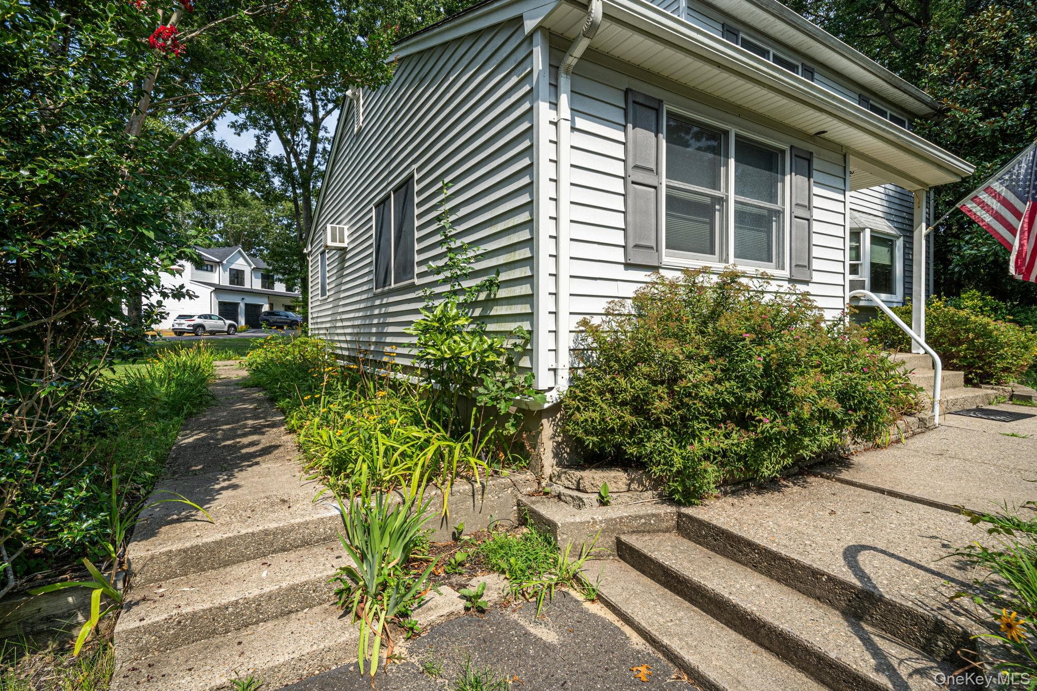 96 Oak Street ST thumbnail 5