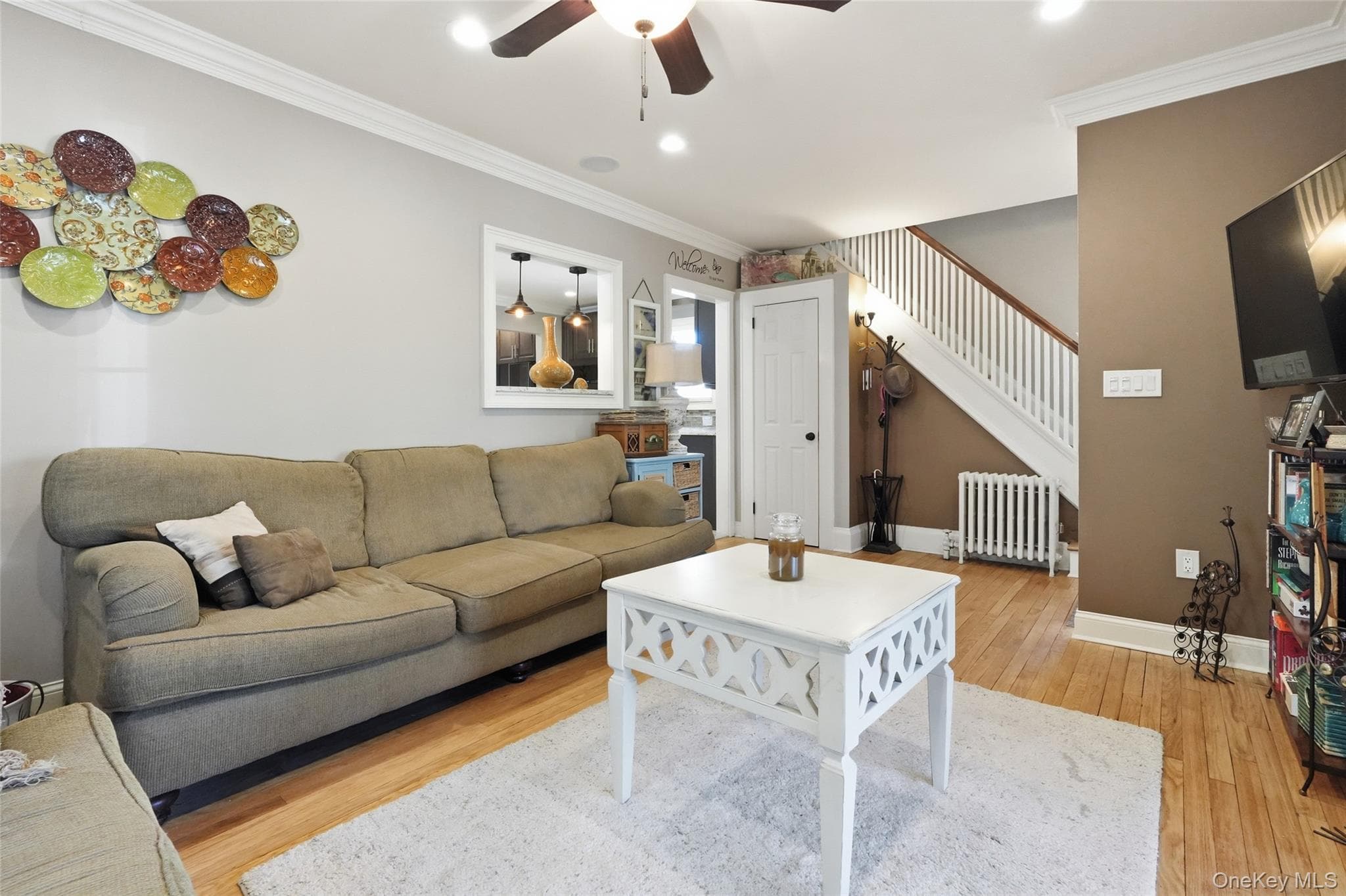 2913 Davis Street thumbnail 4